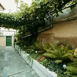 Green House Podul Minciunilor