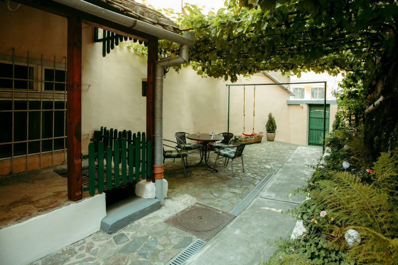 House Podul Minciunilor Sibiu
